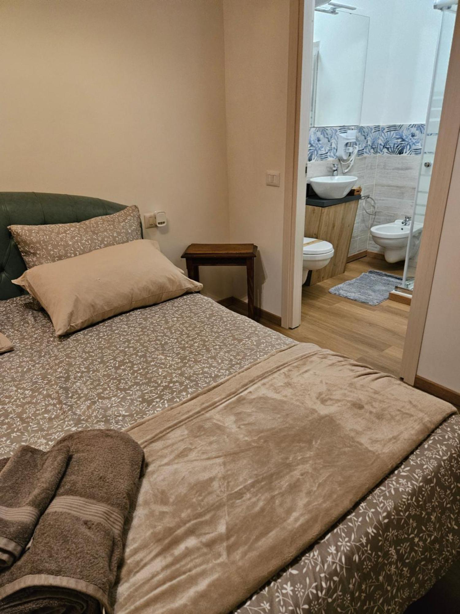 Mxp Room Busto Busto Arsizio Εξωτερικό φωτογραφία